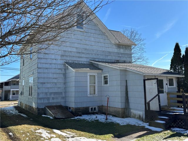 619 Dawson Street, Kane Boro, PA 16735