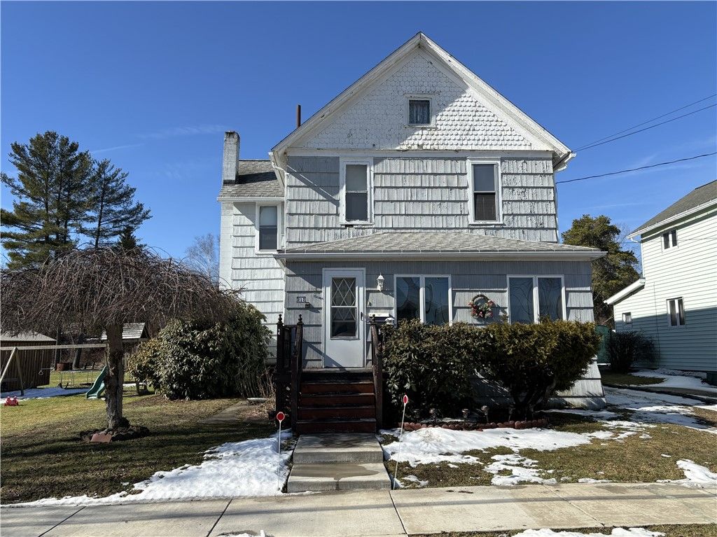 619 Dawson Street, Kane Boro, PA 16735