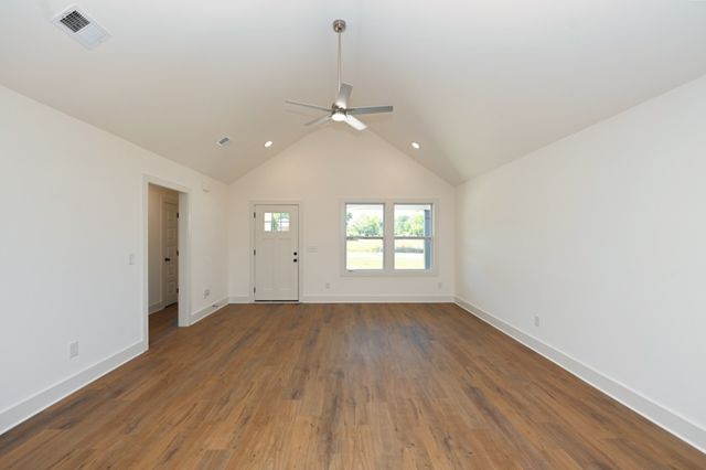 1142 Snow Ave, Madison, TN 37115