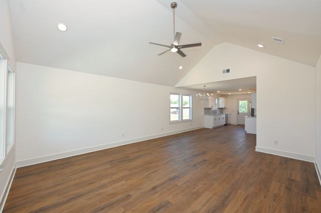 1142 Snow Ave, Madison, TN 37115