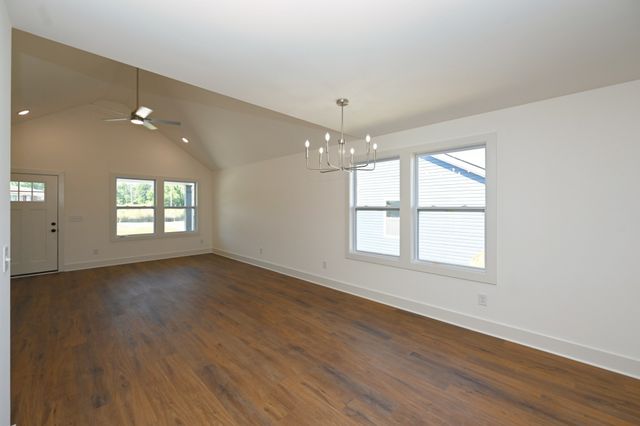 1142 Snow Ave, Madison, TN 37115