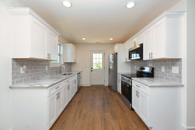 1142 Snow Ave, Madison, TN 37115