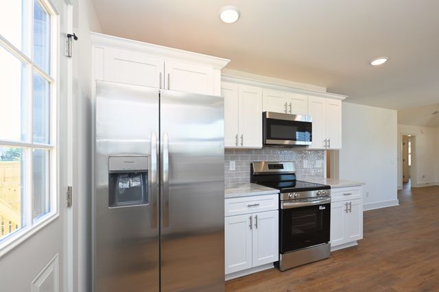 1142 Snow Ave, Madison, TN 37115