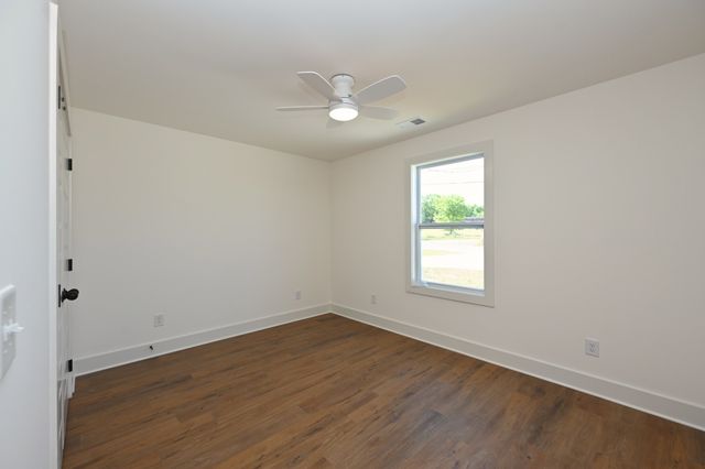 1142 Snow Ave, Madison, TN 37115