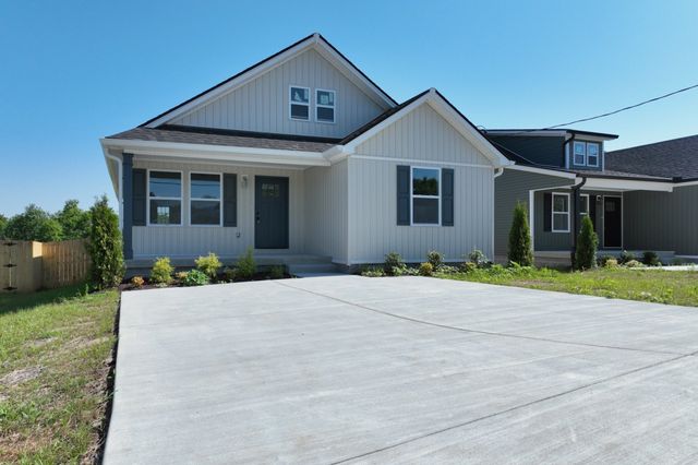 1142 Snow Ave, Madison, TN 37115