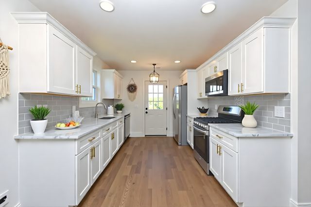 1142 Snow Ave, Madison, TN 37115