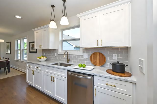 1142 Snow Ave, Madison, TN 37115