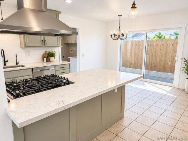 1035 Dearborn Dr., San Diego, CA 92154