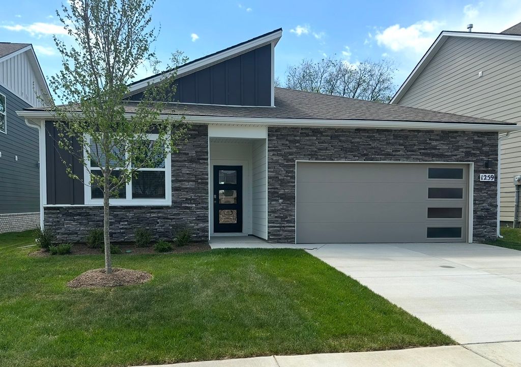 1259 Linn Cove Ct, Gallatin, TN 37066