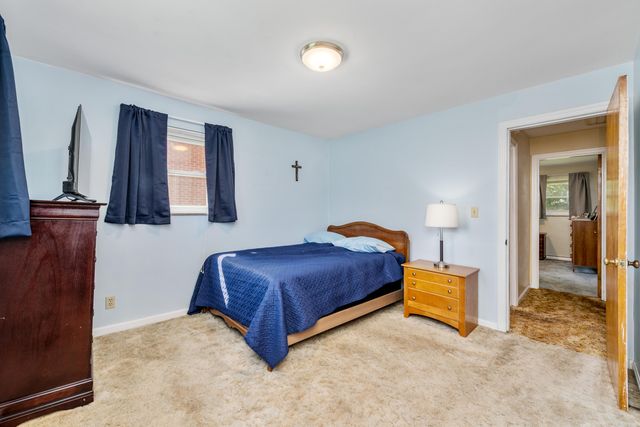 29 Wallace Avenue, Florence, KY 41042