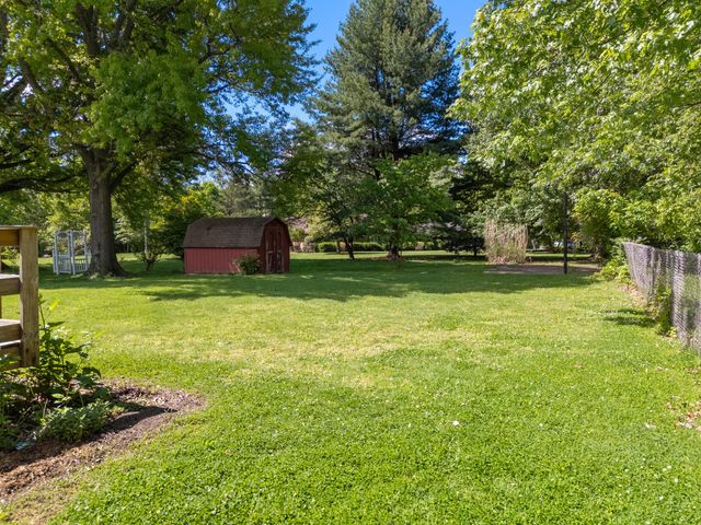29 Wallace Avenue, Florence, KY 41042