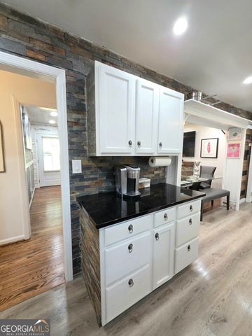 3596 Indian Rock Rd Road SW, Atlanta, GA 30331