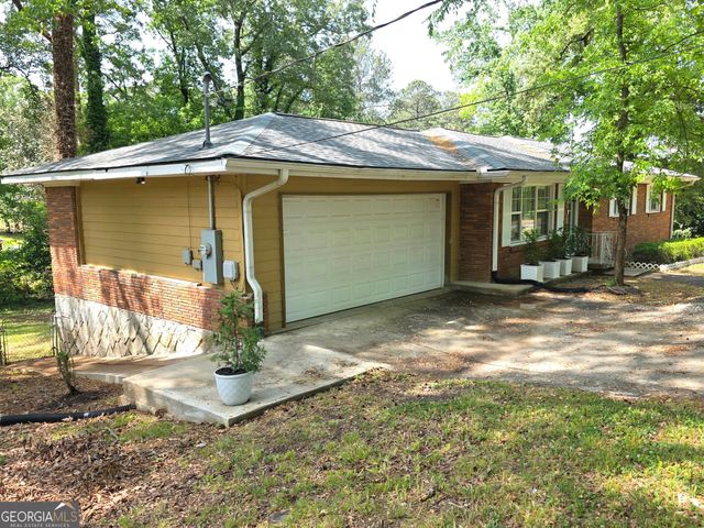 3596 Indian Rock Rd Road SW, Atlanta, GA 30331