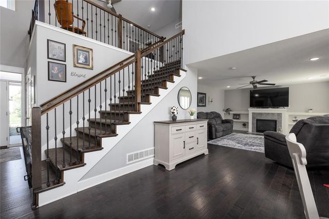 10523 N Randolph Avenue, Kansas City, MO 64157