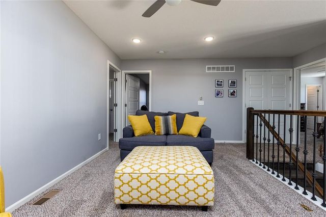 10523 N Randolph Avenue, Kansas City, MO 64157