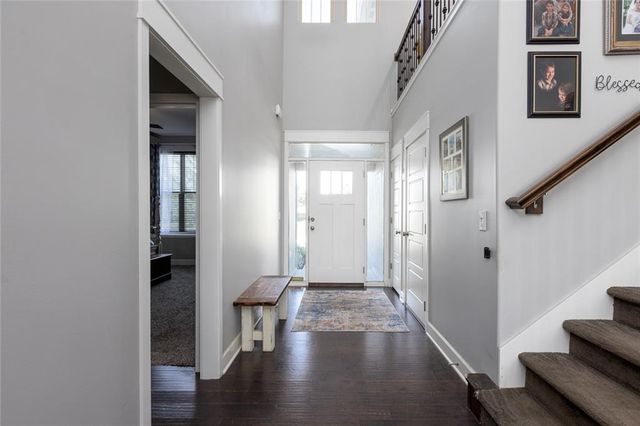 10523 N Randolph Avenue, Kansas City, MO 64157