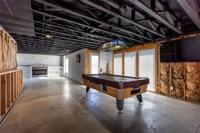 10523 N Randolph Avenue, Kansas City, MO 64157