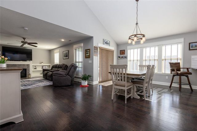 10523 N Randolph Avenue, Kansas City, MO 64157