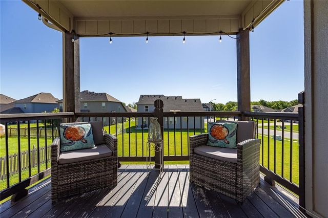 10523 N Randolph Avenue, Kansas City, MO 64157