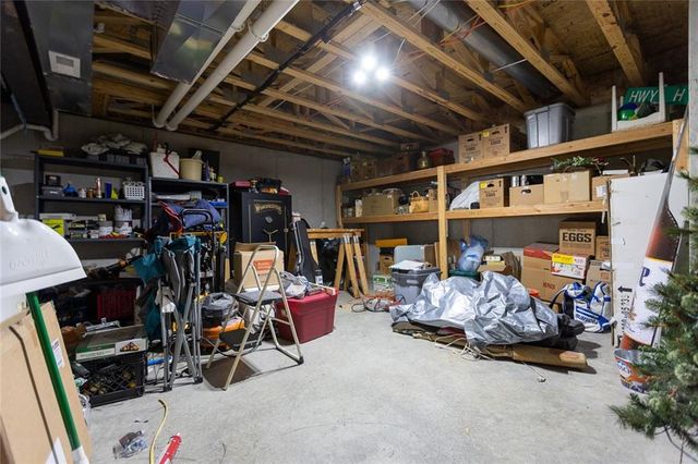 10523 N Randolph Avenue, Kansas City, MO 64157