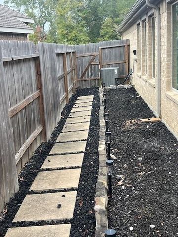 18984 Caney Forest Drive, New Caney, TX 77357