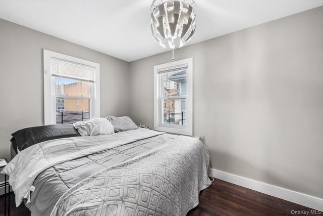 162 Beach 27th Street, Far Rockaway, NY 11691