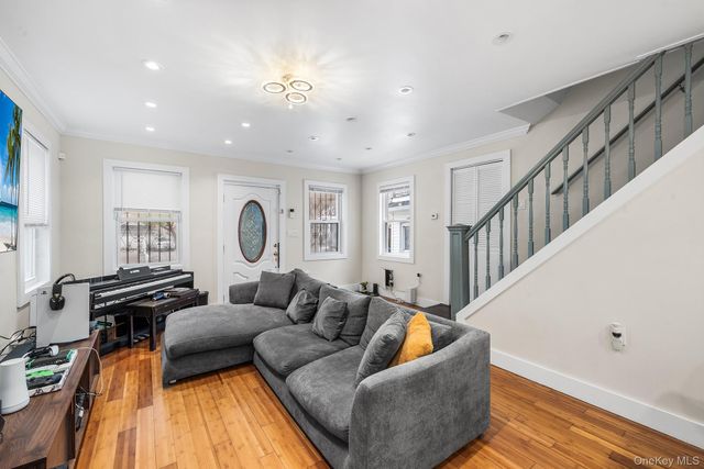 162 Beach 27th Street, Far Rockaway, NY 11691