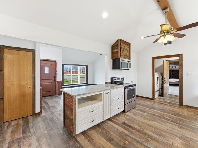 116 County Road 1559, Alba, TX 75410