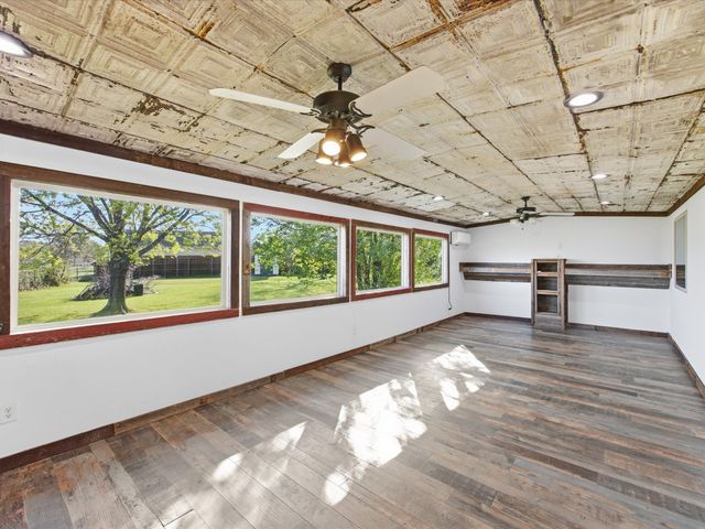 116 County Road 1559, Alba, TX 75410