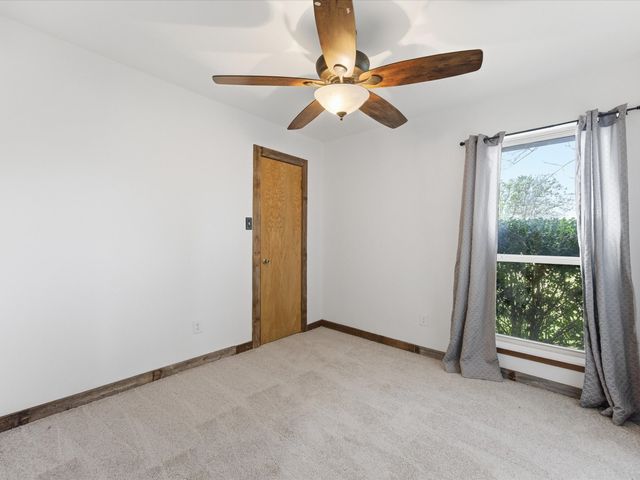 116 County Road 1559, Alba, TX 75410