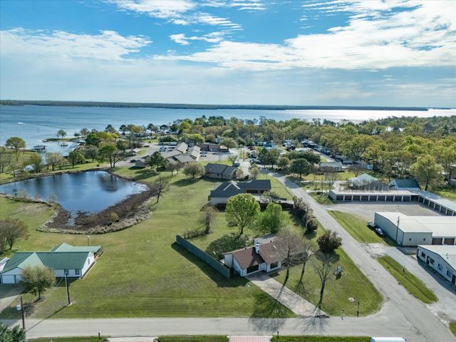 116 County Road 1559, Alba, TX 75410