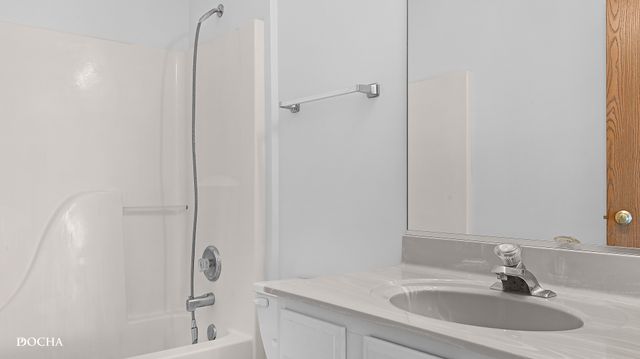 307 Huntington Court, Oswego, IL 60543