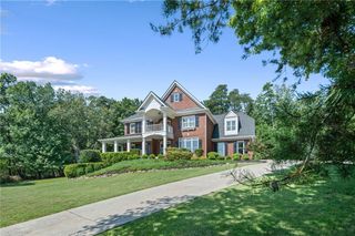 1990 Sawnee Court, Cumming, GA 30040