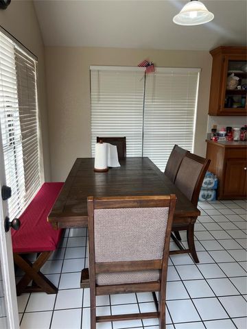 4109 W Castlerock Road, Norman, OK 73072