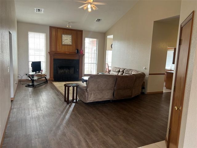 4109 W Castlerock Road, Norman, OK 73072