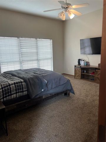 4109 W Castlerock Road, Norman, OK 73072