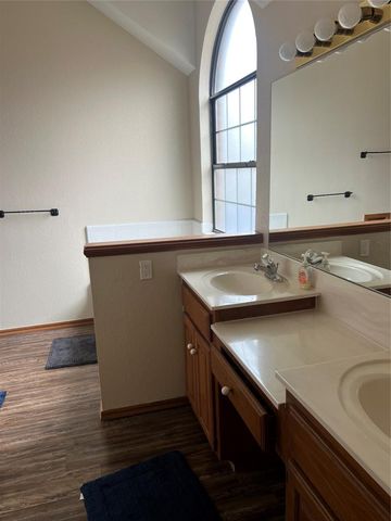 4109 W Castlerock Road, Norman, OK 73072