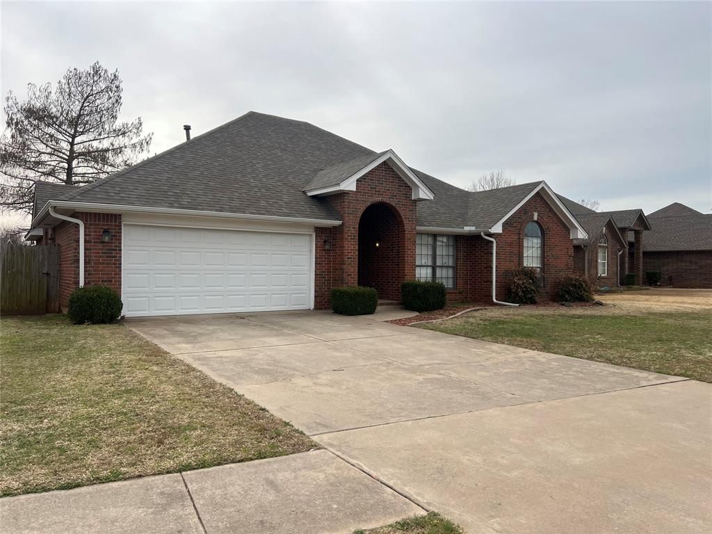 4109 W Castlerock Road, Norman, OK 73072