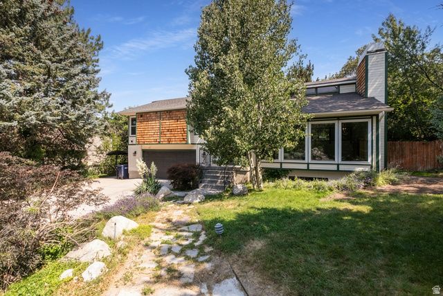 3205 E BELL CANYON RD, Sandy, UT 84092