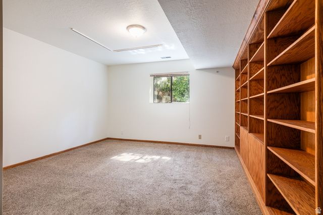 3205 E BELL CANYON RD, Sandy, UT 84092