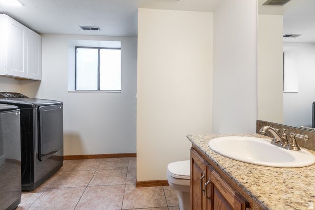 3205 E BELL CANYON RD, Sandy, UT 84092