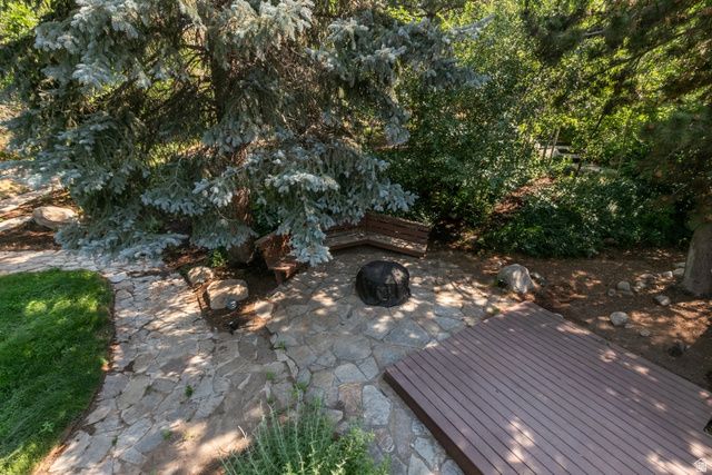3205 E BELL CANYON RD, Sandy, UT 84092