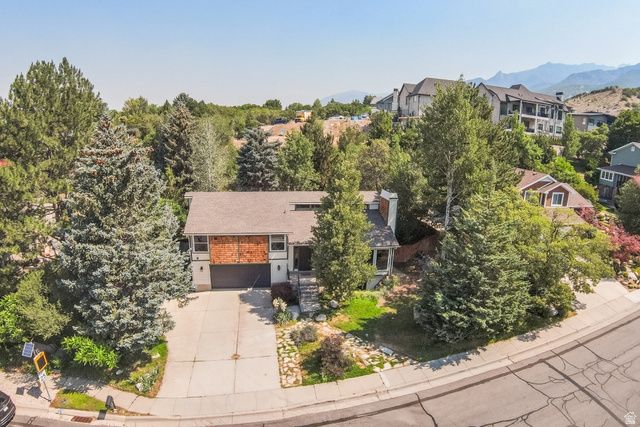3205 E BELL CANYON RD, Sandy, UT 84092