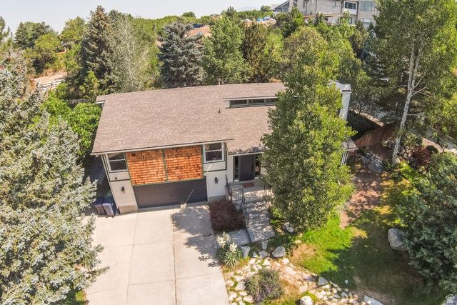3205 E BELL CANYON RD, Sandy, UT 84092
