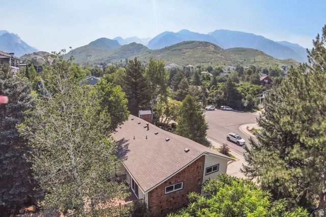 3205 E BELL CANYON RD, Sandy, UT 84092