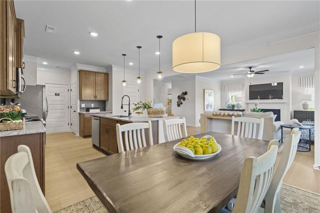 1444 Centerstone Lane, Chattanooga, TN 37302