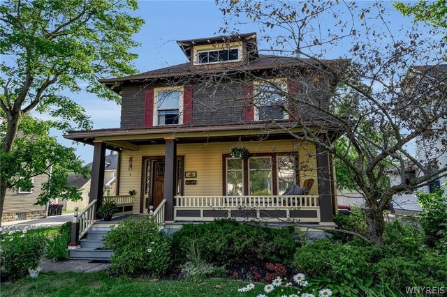 66 Holland Avenue, Lancaster, NY 14086