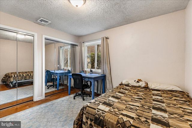 703 MEADOW WOODS, Lawrence Township, NJ 08648