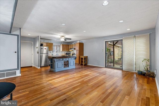 703 MEADOW WOODS, Lawrence Township, NJ 08648