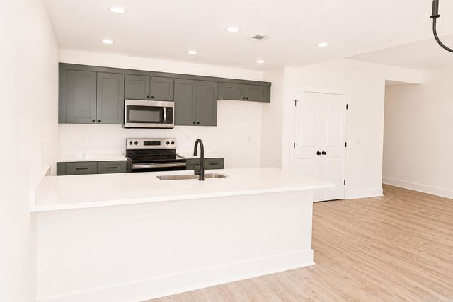 5400 Lotus St., Jonesboro, AR 72404